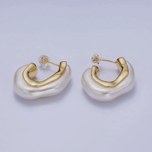 Shell Pearl Earrings